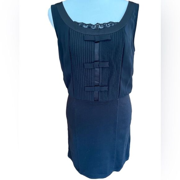 American Eagle Outfitters little black dress with open back size M - Picture 1 of 7